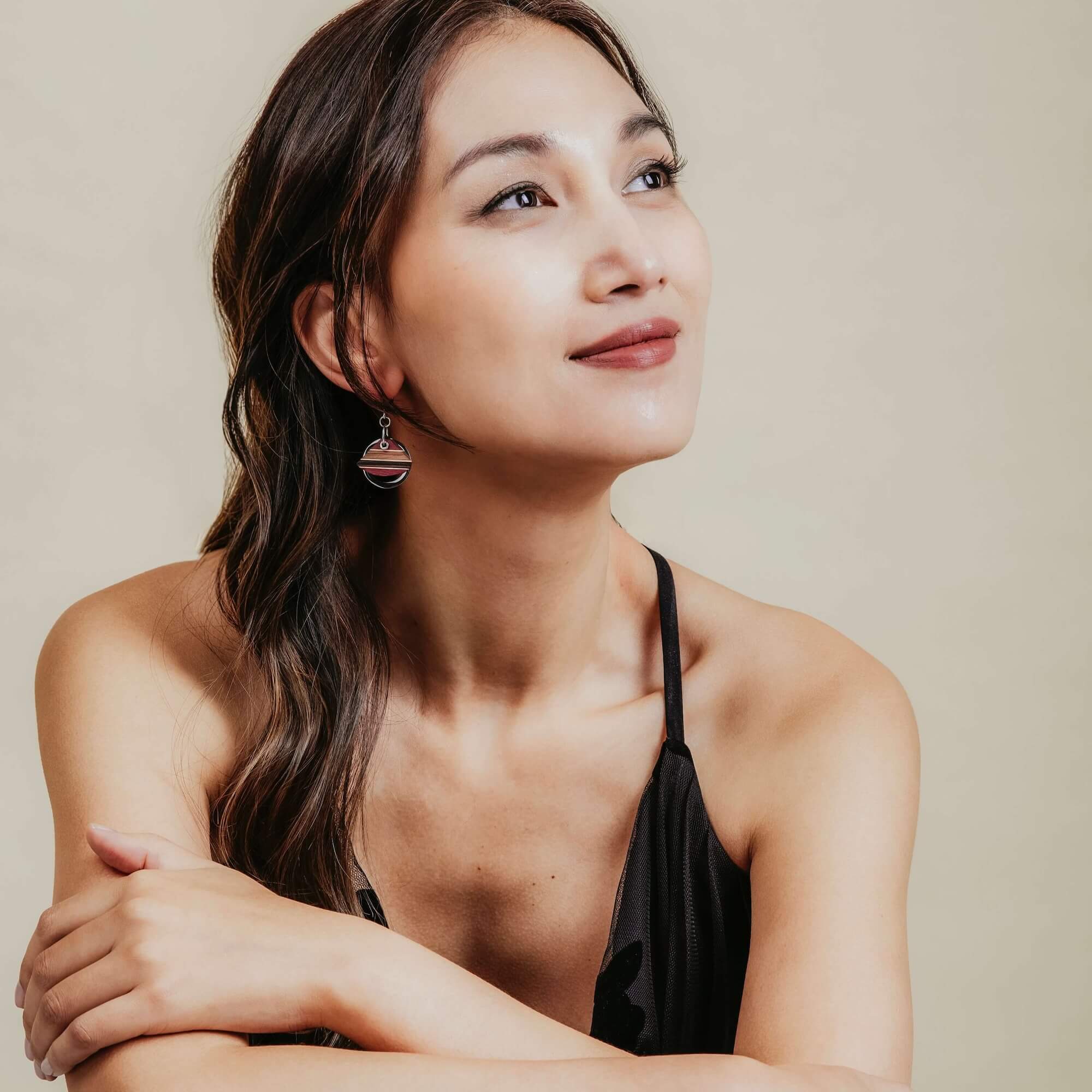 Boucles d'oreilles tendances 2025, bijoux canadien en bois, isabelle ferland