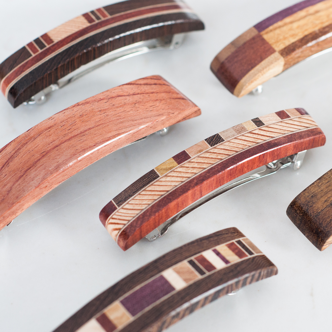 Barrettes pour cheveux en bois fait au Québec avec clip de qualités Made in France par Isabelle Ferland bijoux