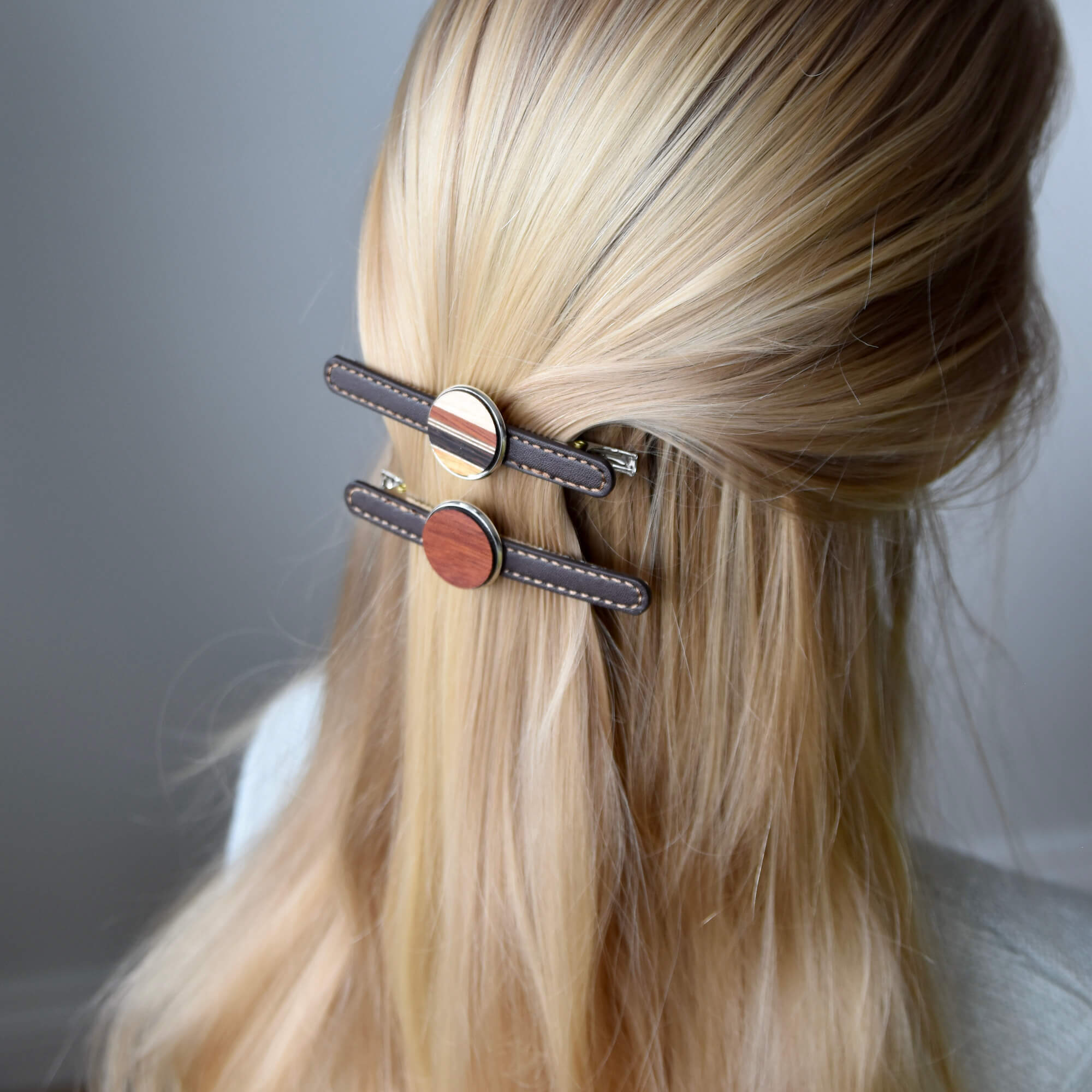 Barrette pour cheveux en cuir artisanal Québec, Canada