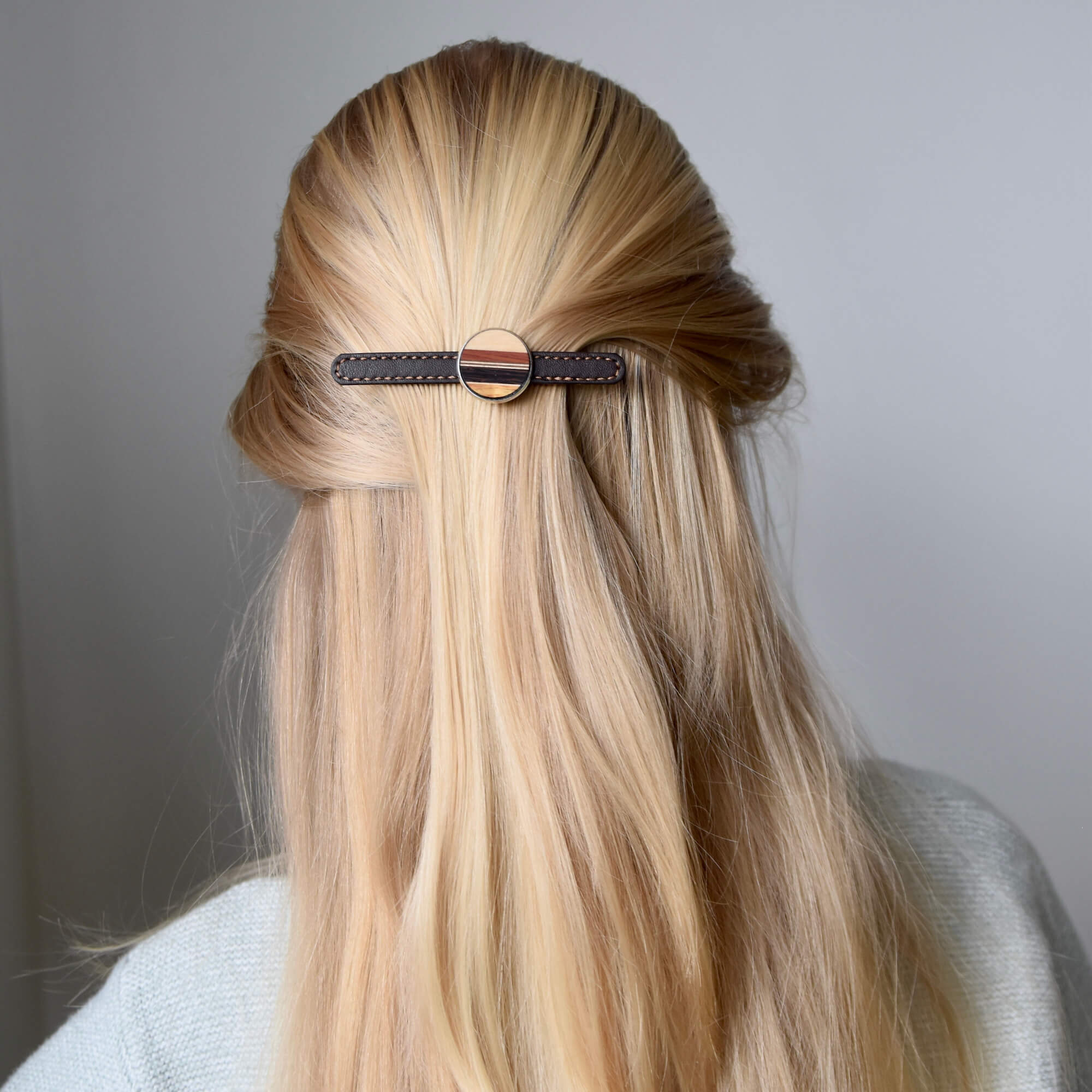 Barrette pour cheveux en cuir artisanal Québec, Canada