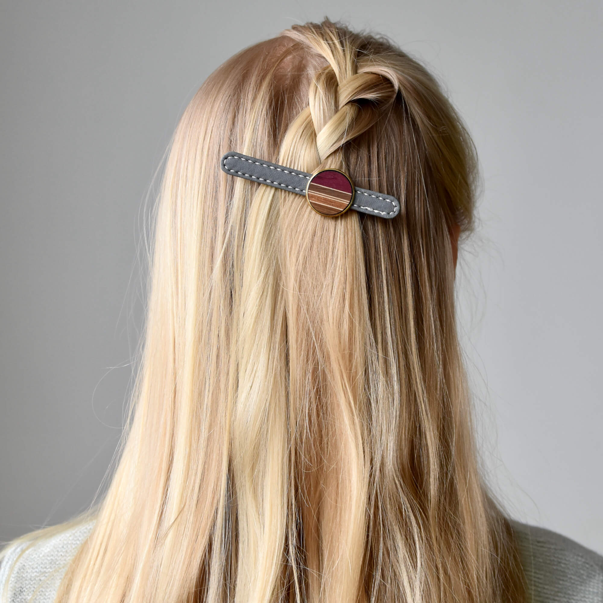 barrette à cheveux en similicuir et bois fabriqué au Québec