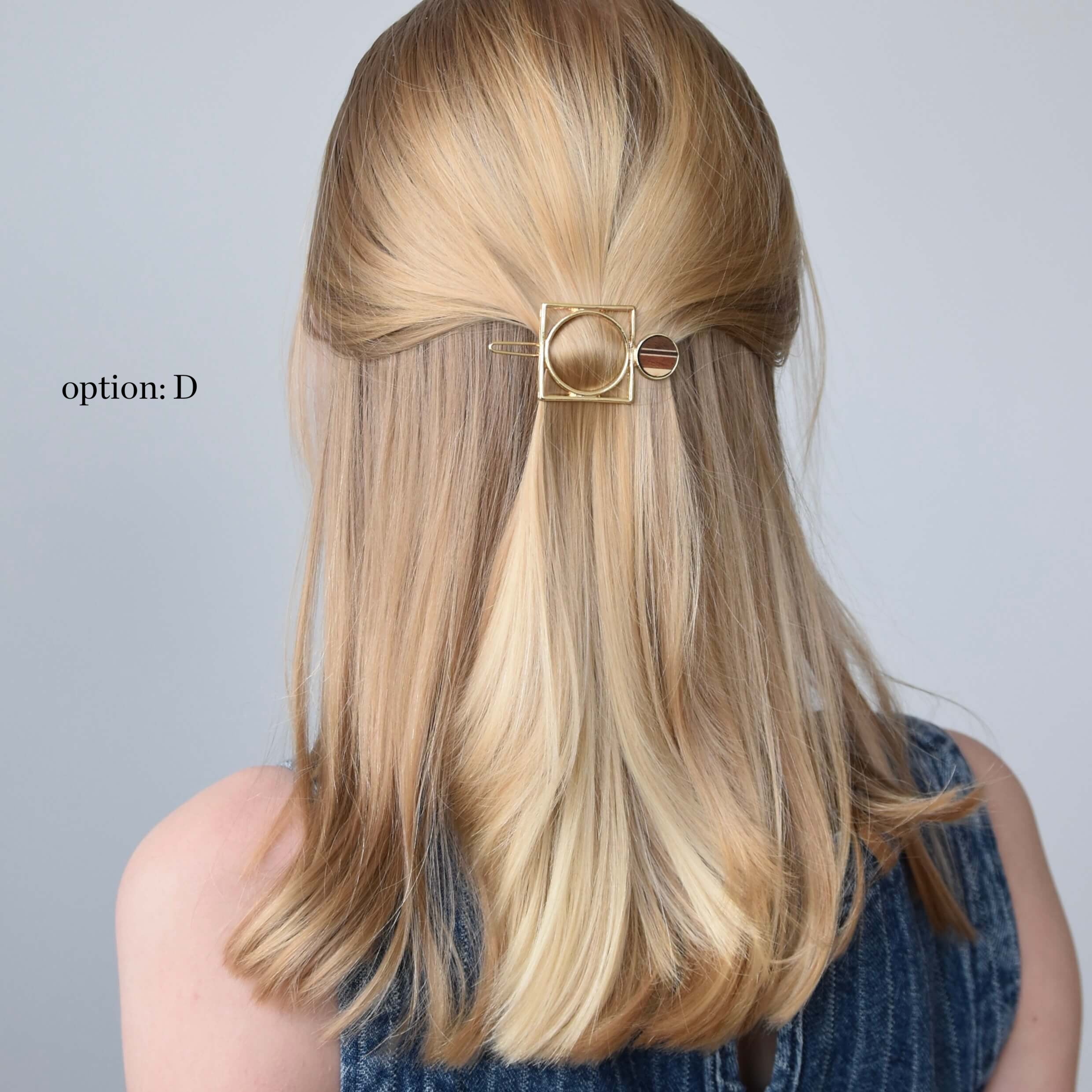 Barrette minimaliste dorée, accessoire cheveux or  par  Isabelle Ferland.