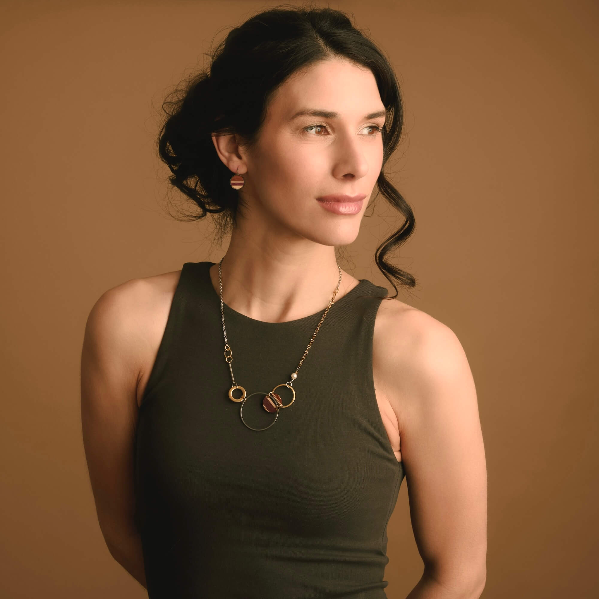 Bar necklace with  pearl | Horizon Perlé