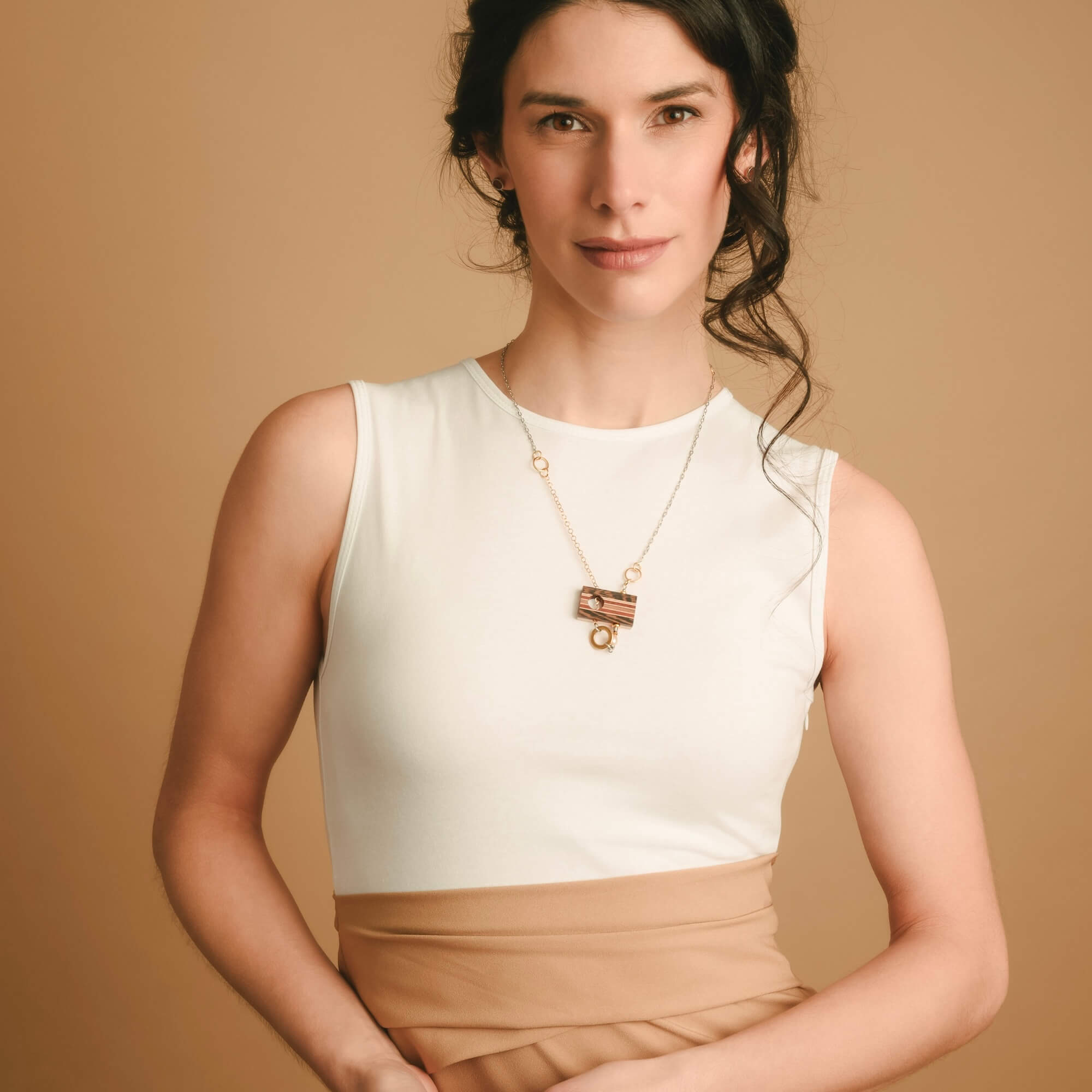 collier en bois chic, collier artisanal Québec