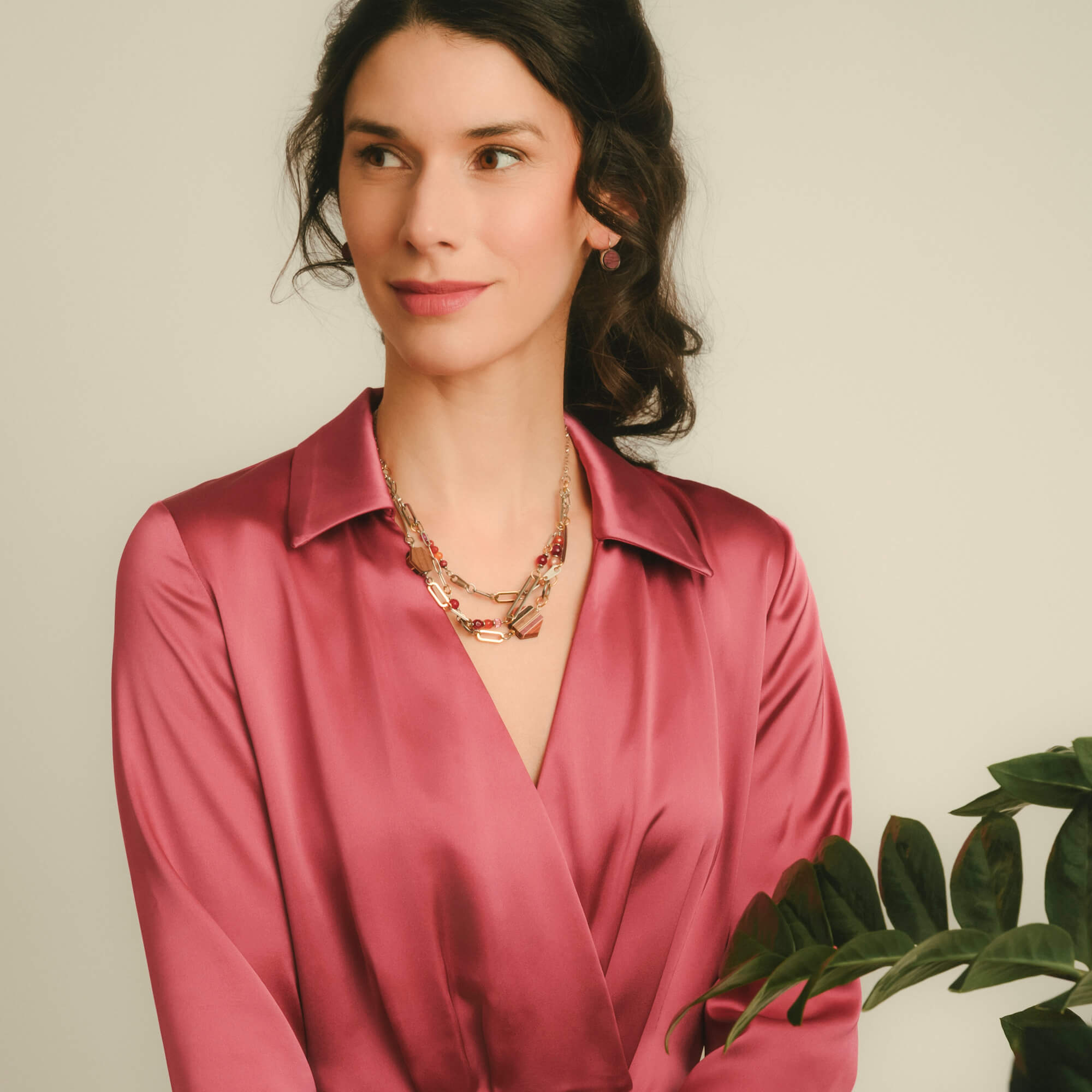 collier pour femme de compagnie québécoise