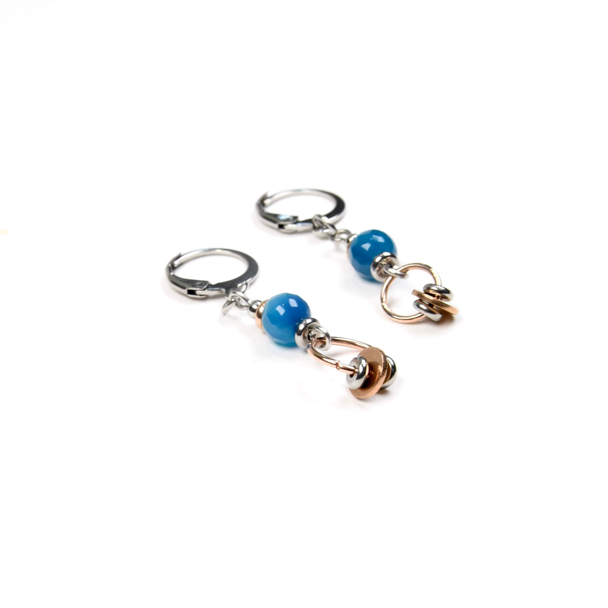 Boucles mode au design québécois, bijoux artisanaux