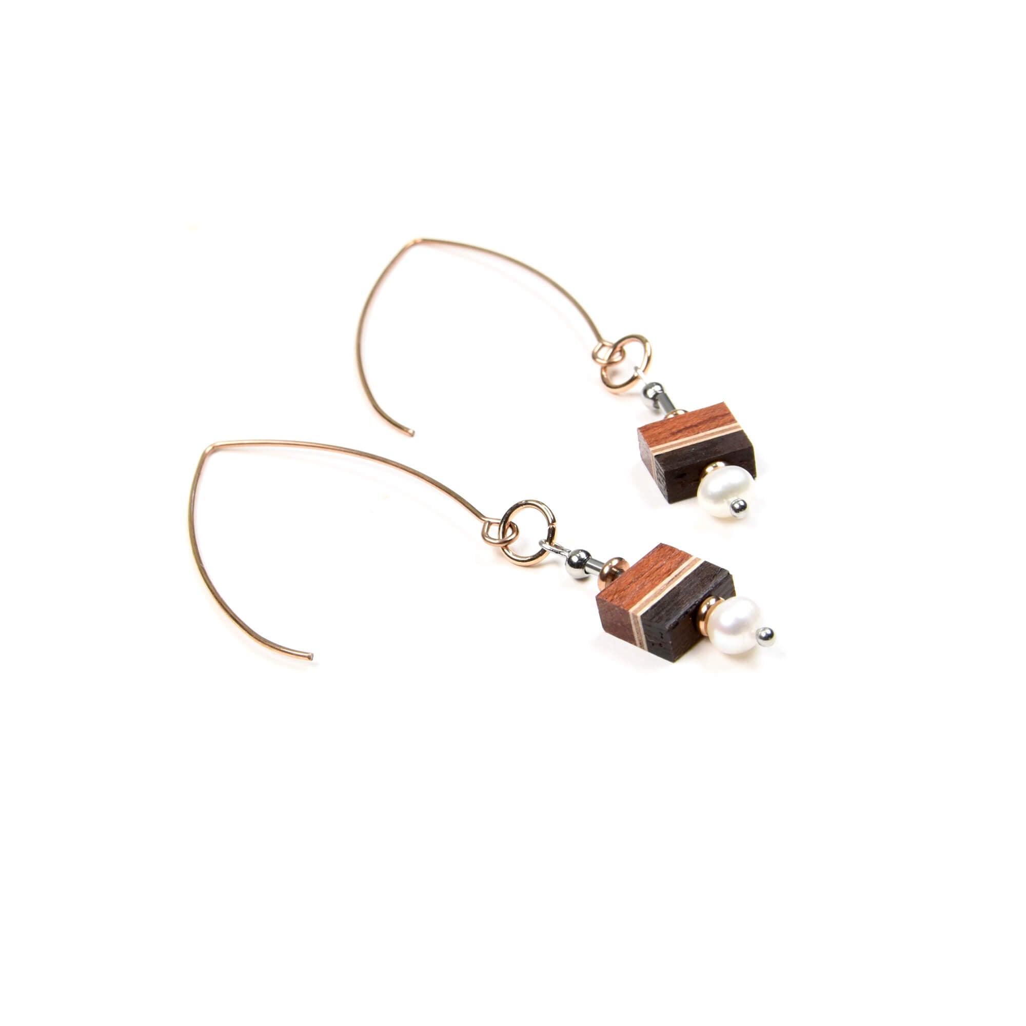 Boucles d'oreilles perles fabriqué au Québec par Isabelle ferland