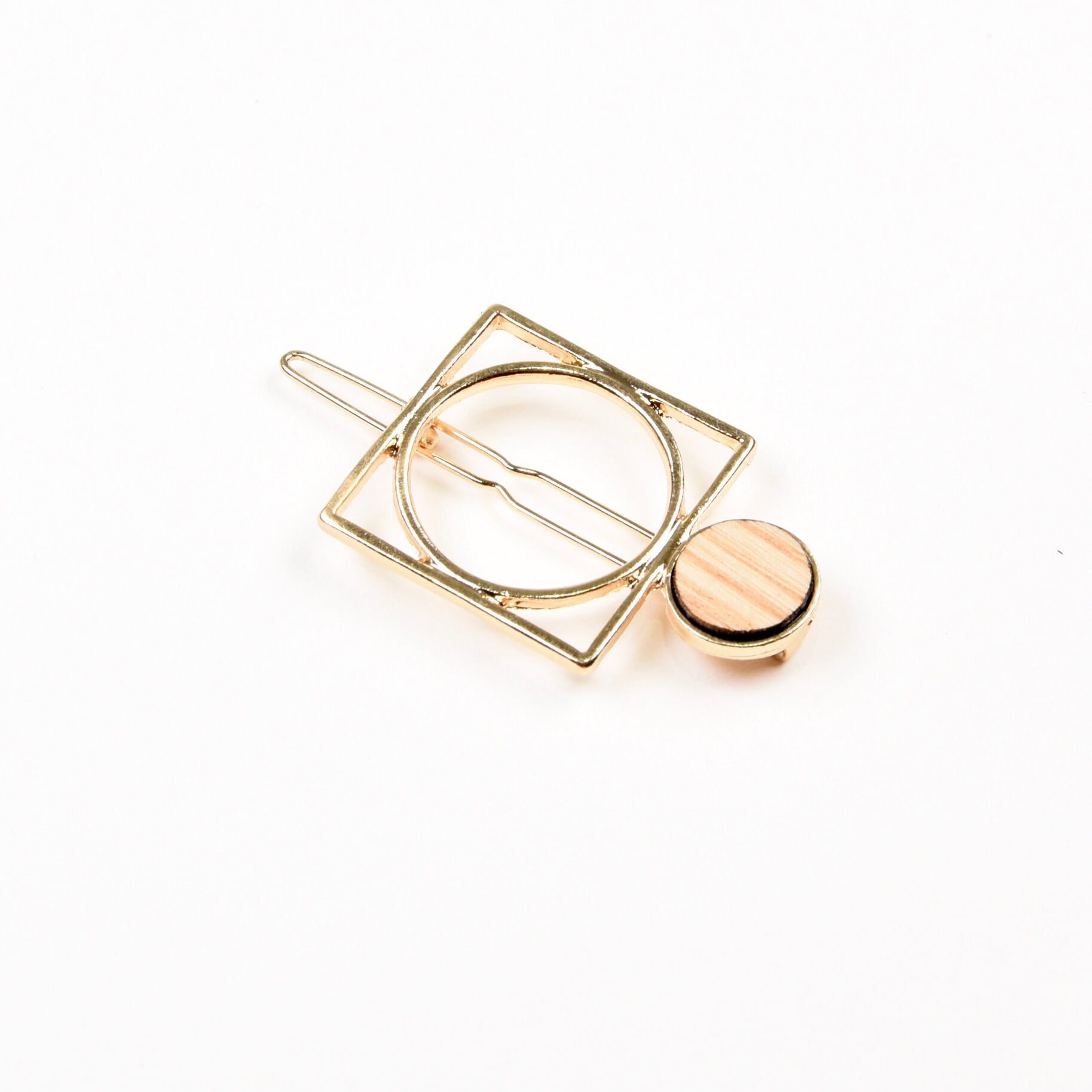 mini barrette dorée minimaliste fait main en bois au Québec