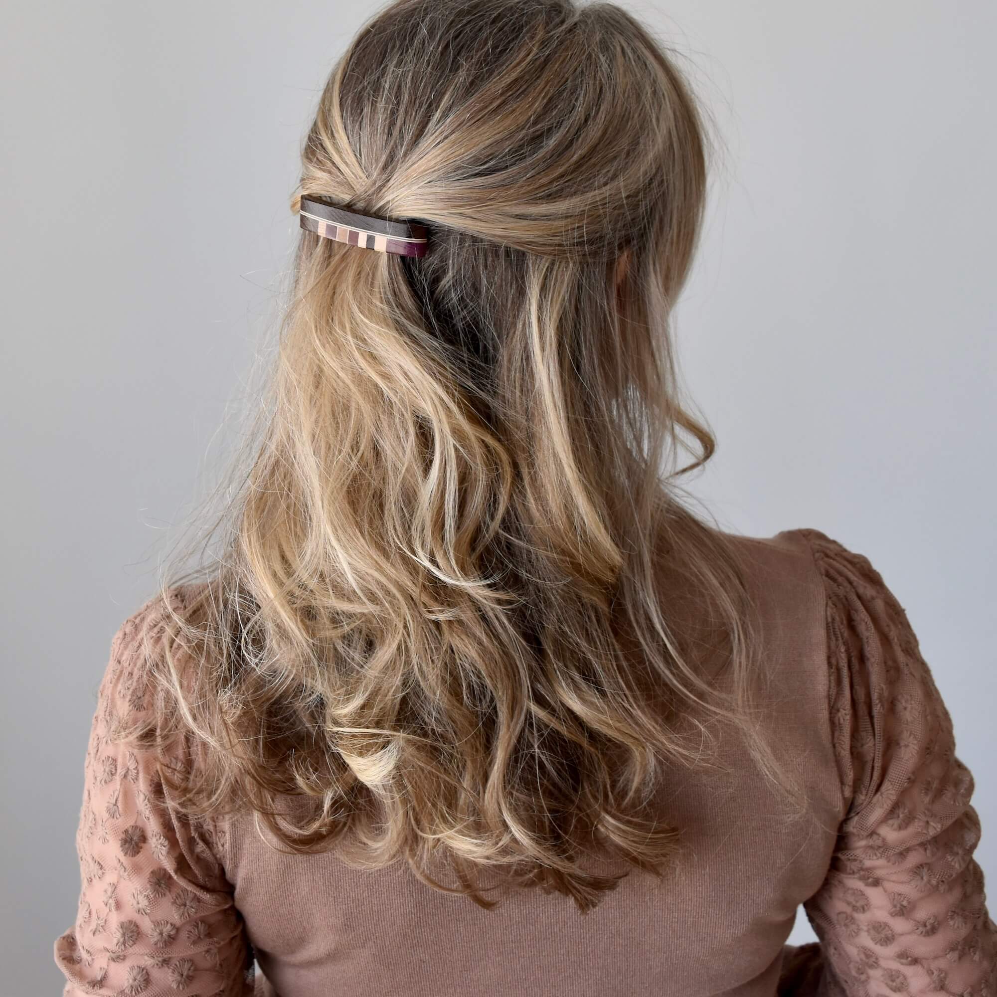 Très petite barrette en bois| Isabelle Ferland