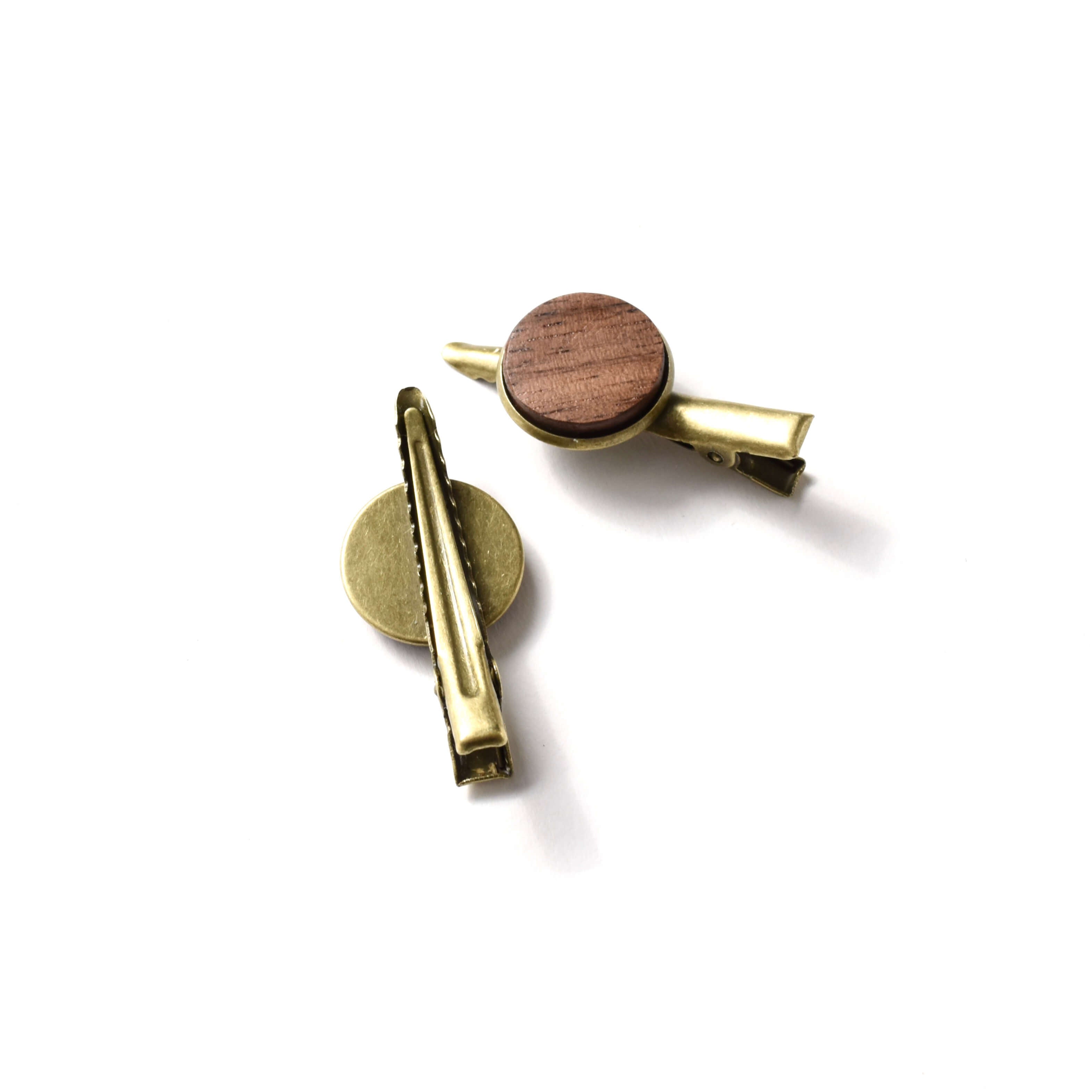 pince en bois fait main Isabelle Ferland