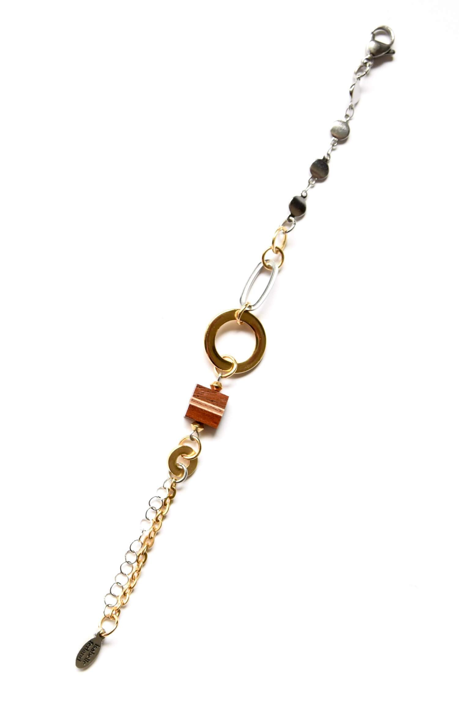 bracelet en bois collection Solstice par Isabelle Ferland