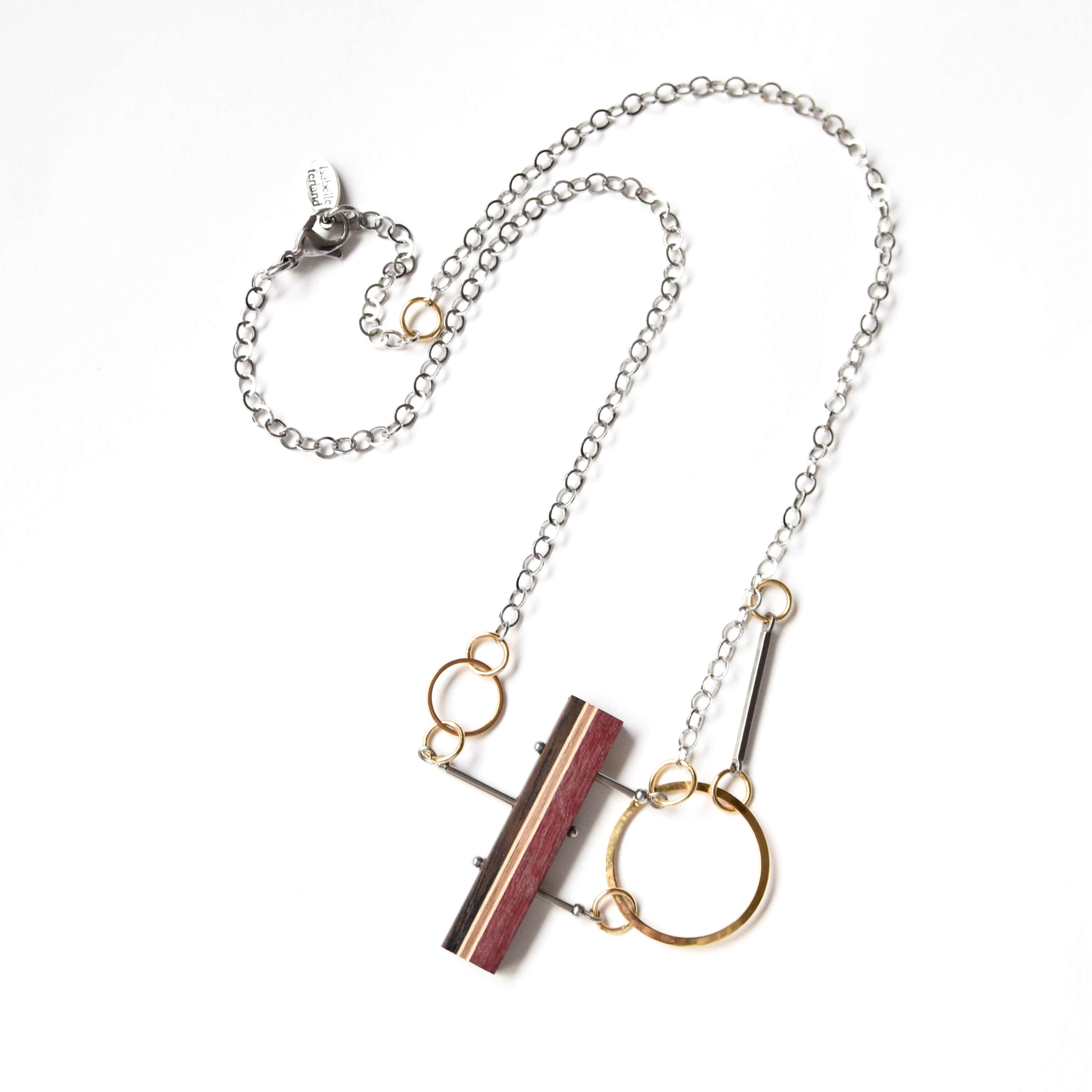 collier fabriqué au Québec, Canada bijoux faits main