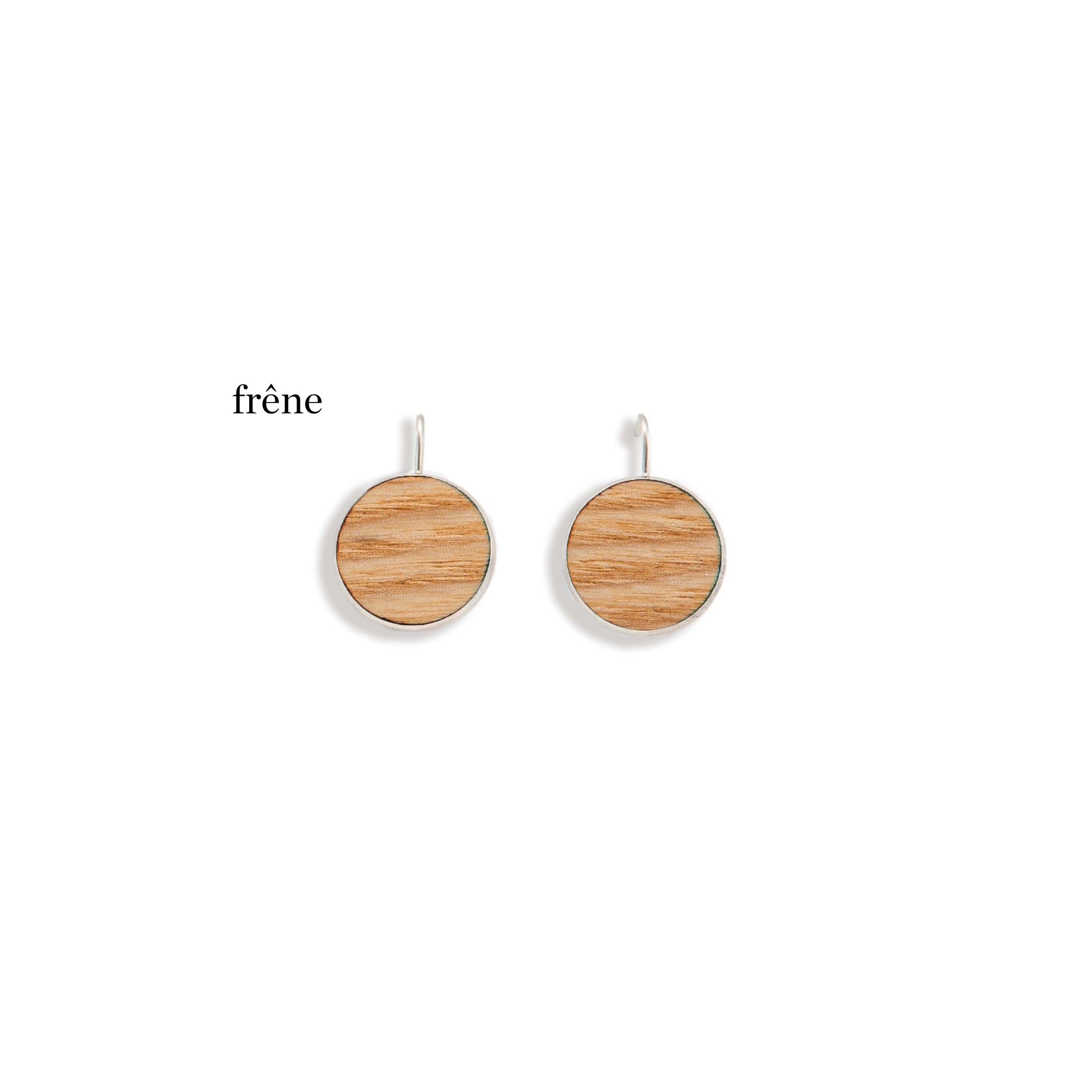 Boutons en bois avec incrustation de bois par isabelle ferland bijoux 